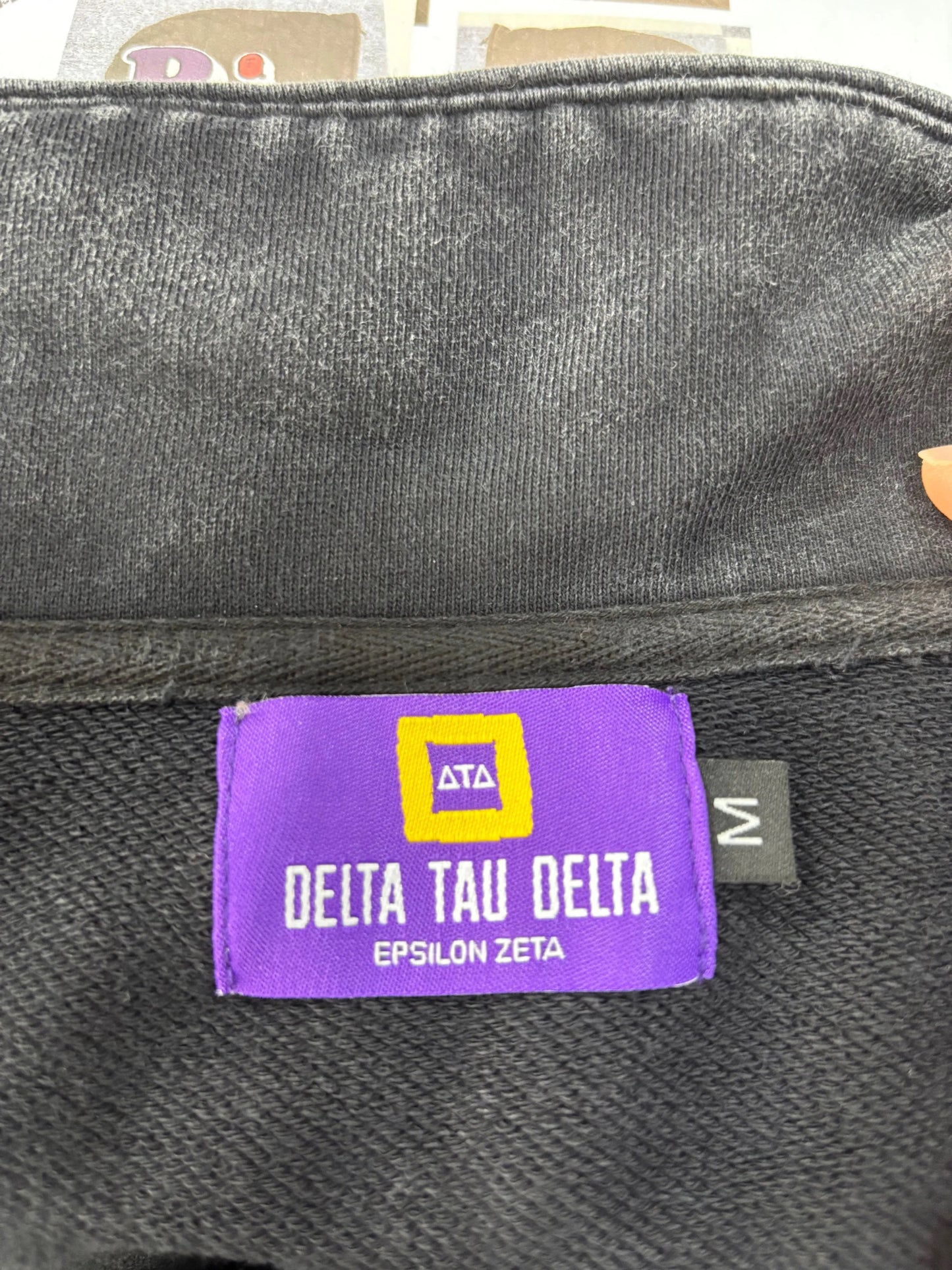Delt Quarter Zip